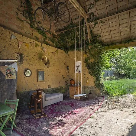 Сasa de vacaciones - Close To - Proche De La *