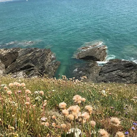 Сasa de vacaciones - Close To - Proche De La *