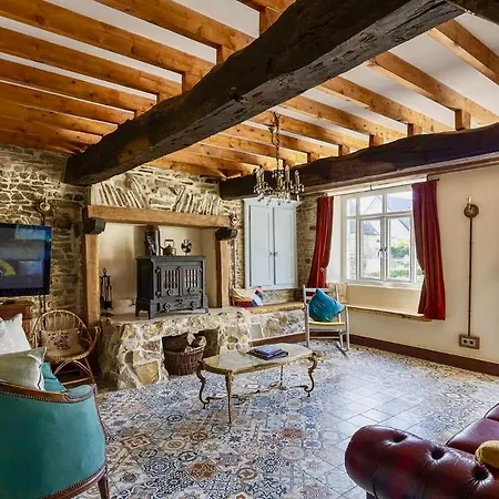 Сasa de vacaciones - Close To - Proche De La Glatigny