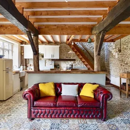 Сasa de vacaciones - Close To - Proche De La *