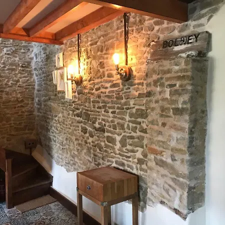 - Close To - Proche De La Feriehus Glatigny