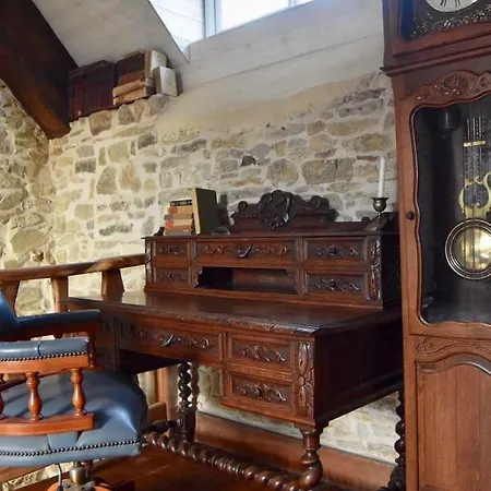 - Close To - Proche De La Сasa de vacaciones Glatigny