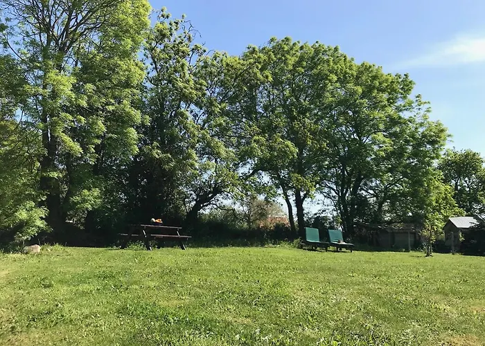 Holiday home - Close To - Proche De La