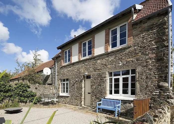 Holiday home - Close To - Proche De La Glatigny