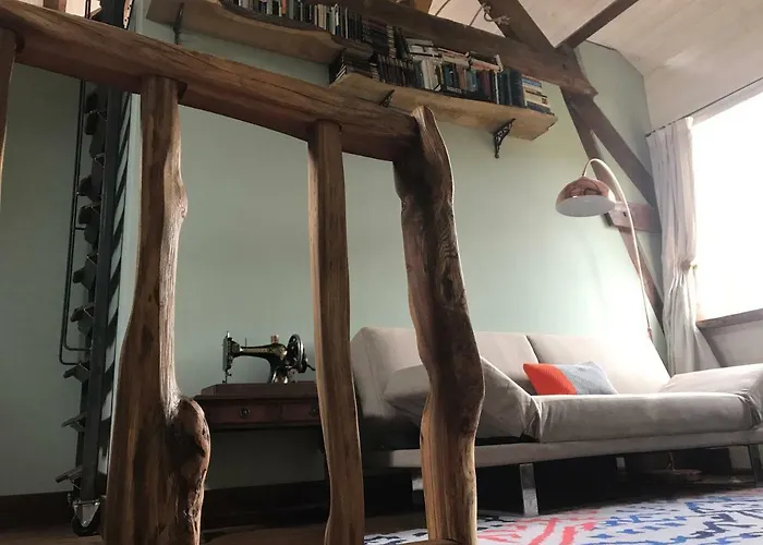 Holiday home - Close To - Proche De La Glatigny