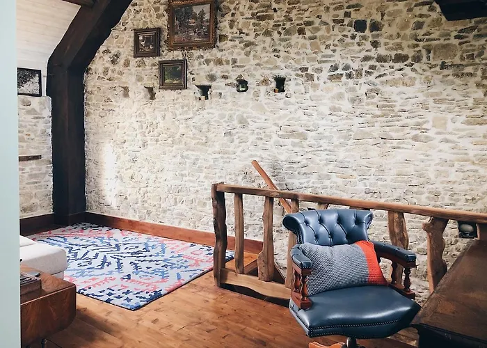 Holiday home - Close To - Proche De La Glatigny